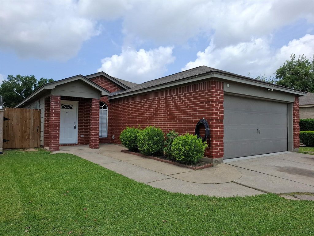 13651 Corrigan Drive, Houston, TX 77014