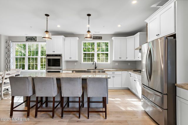 2201 Evans Lane, Middletown, NJ 07748