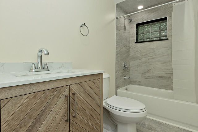 1519 Dietrich DRIVE, Twin Lakes, WI 53181