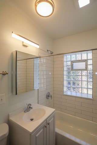 4400 N HAMILTON Avenue 2S, Chicago, IL 60625