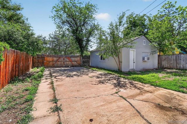 1908 Geneva Street, Aurora, CO 80010