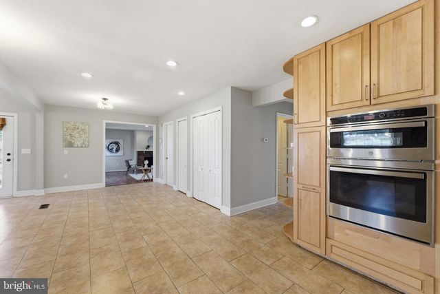 712 BRANDON GREEN DR, Silver Spring, MD 20904