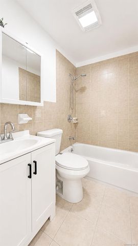 927 Summit Avenue, Bronx, NY 10452