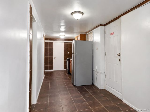 927 Summit Avenue, Bronx, NY 10452
