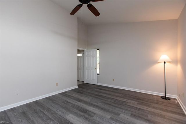 313 Wrought Iron BND, Yorktown, VA 23693