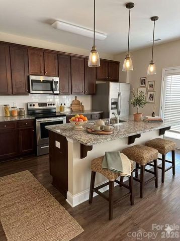 3608 Danvers Street, Charlotte, NC 28213