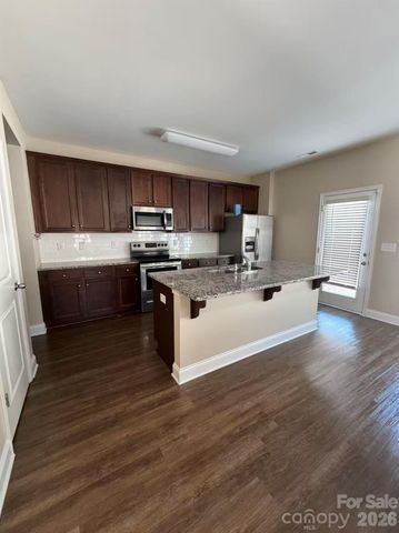 3608 Danvers Street, Charlotte, NC 28213