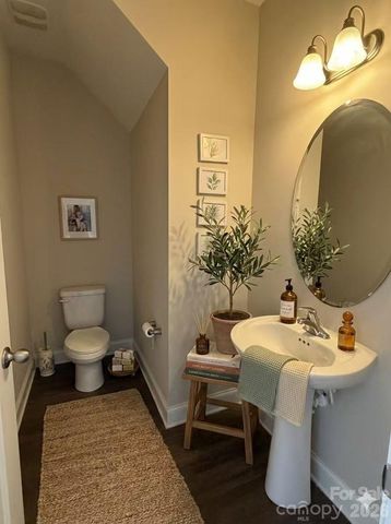 3608 Danvers Street, Charlotte, NC 28213