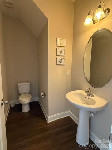 3608 Danvers Street, Charlotte, NC 28213