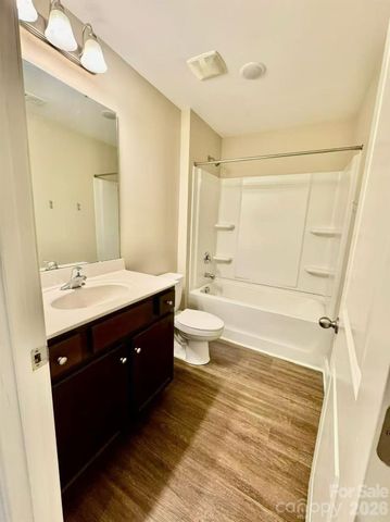 3608 Danvers Street, Charlotte, NC 28213