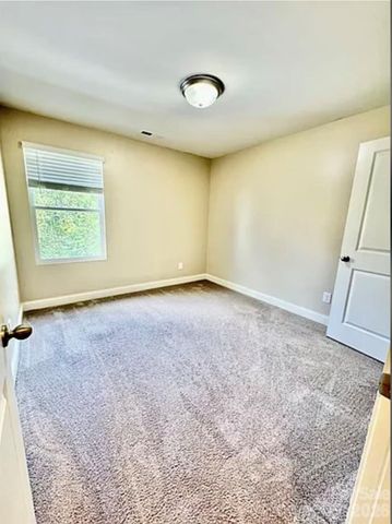 3608 Danvers Street, Charlotte, NC 28213