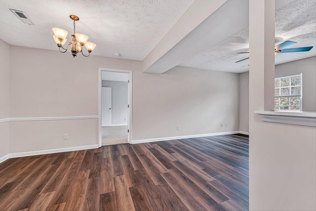 162 Tinkerview DR, Cloverdale, VA 24077