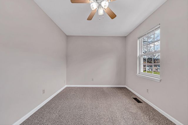 162 Tinkerview DR, Cloverdale, VA 24077