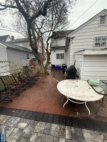 137 N 17th Street, Bloomfield, NJ 07003