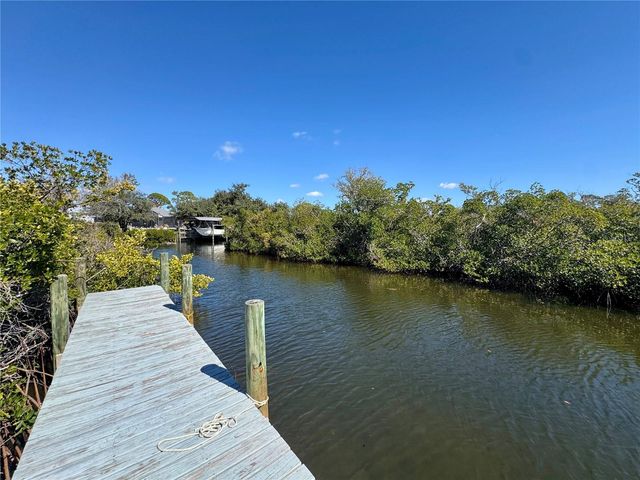 8025 WEYERS COURT, Englewood, FL 34224