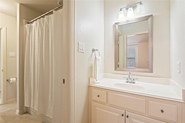 2881 Tuscania Lane, League City, TX 77573