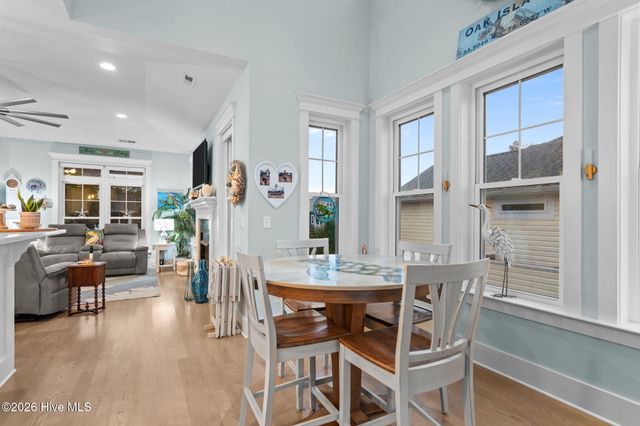 107 SE 44th Street, Oak Island, NC 28465