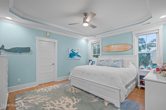 107 SE 44th Street, Oak Island, NC 28465