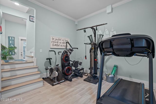 107 SE 44th Street, Oak Island, NC 28465