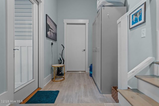 107 SE 44th Street, Oak Island, NC 28465