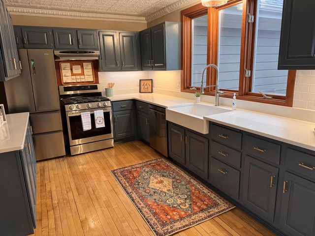 S106W20597 N Shore DRIVE, Muskego, WI 53150