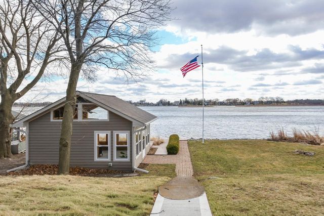 S106W20597 N Shore DRIVE, Muskego, WI 53150