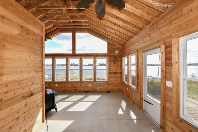 S106W20597 N Shore DRIVE, Muskego, WI 53150