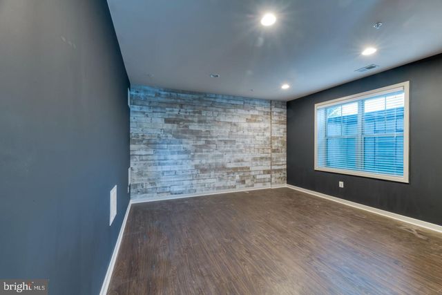 22559 CLARKSBURG RD, Clarksburg, MD 20871