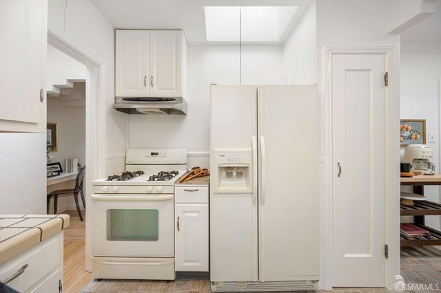 1645 7th Avenue, San Francisco, CA 94122