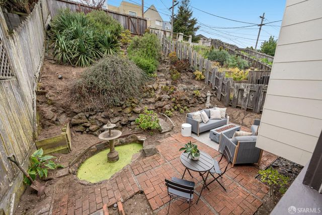 1645 7th Avenue, San Francisco, CA 94122