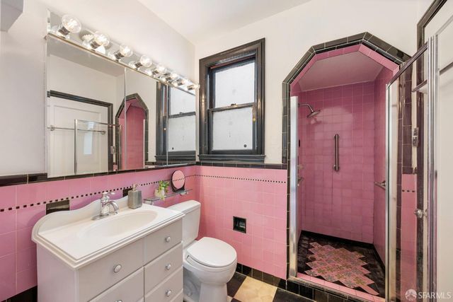 1645 7th Avenue, San Francisco, CA 94122