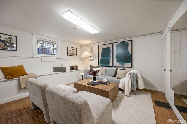 1645 7th Avenue, San Francisco, CA 94122
