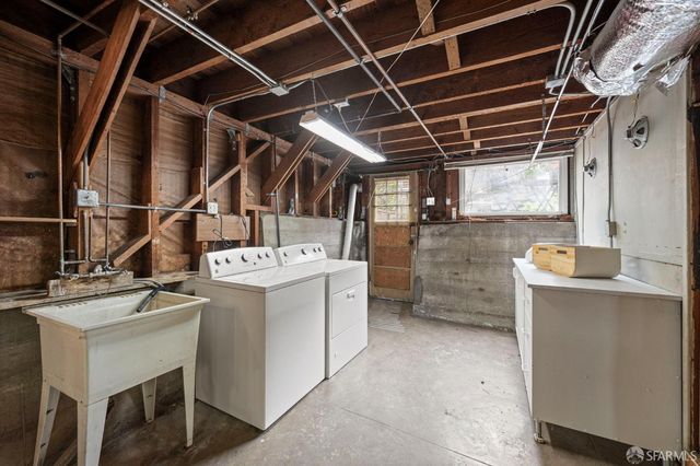 1645 7th Avenue, San Francisco, CA 94122