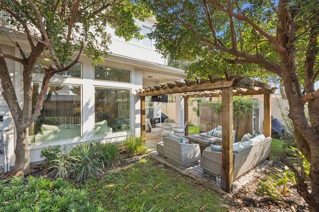 8603 Costmary Lane, Houston, TX 77055