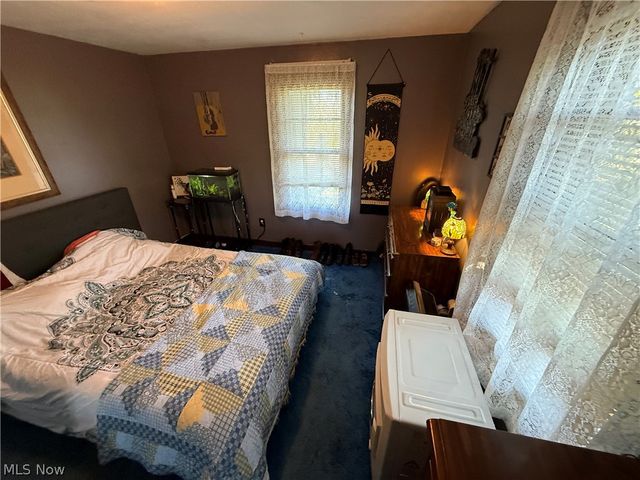 115 Grove Street, Wintersville, OH 43953