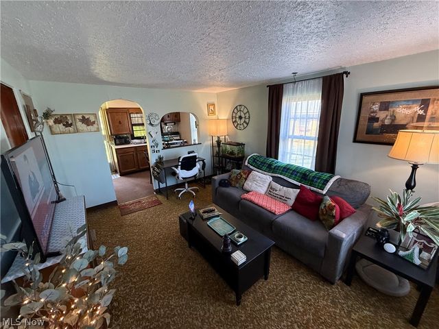 115 Grove Street, Wintersville, OH 43953