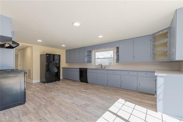 12274 E Old US Highway 64, Lexington, NC 27292