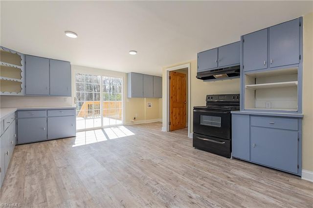 12274 E Old US Highway 64, Lexington, NC 27292