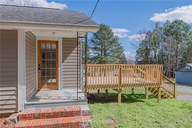 12274 E Old US Highway 64, Lexington, NC 27292