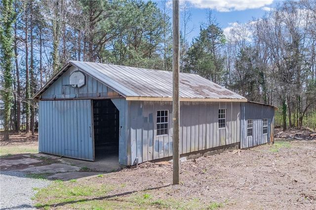 12274 E Old US Highway 64, Lexington, NC 27292