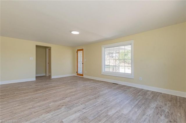 12274 E Old US Highway 64, Lexington, NC 27292