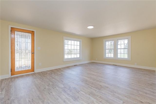 12274 E Old US Highway 64, Lexington, NC 27292