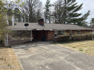 2440 Brooks Ave, Knoxville, TN 37914