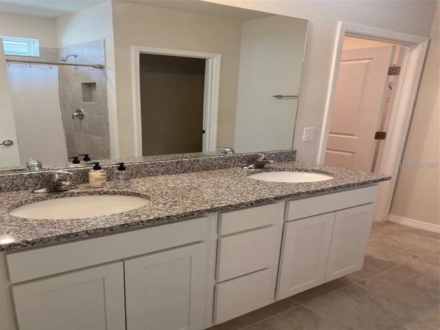 9643 SUMMERS CAY CIRCLE, Thonotosassa, FL 33592