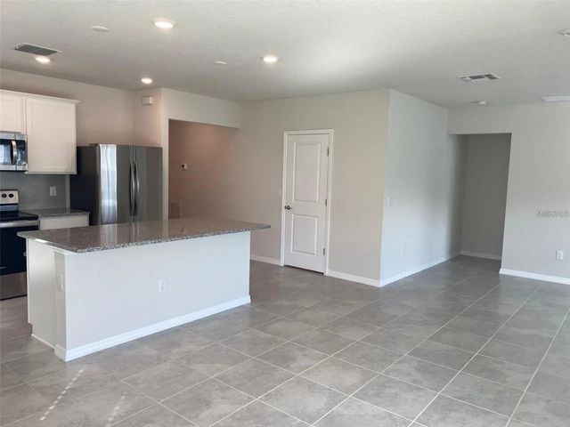 9643 SUMMERS CAY CIRCLE, Thonotosassa, FL 33592