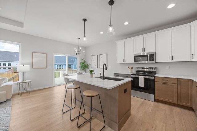 3061 Duckhorn Cove, Marion, IA 52302