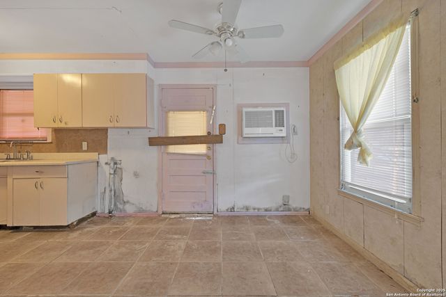 254 Banbridge Ave., San Antonio, TX 78223