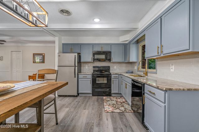 16 Bayberry Circle, Carolina Shores, NC 28467