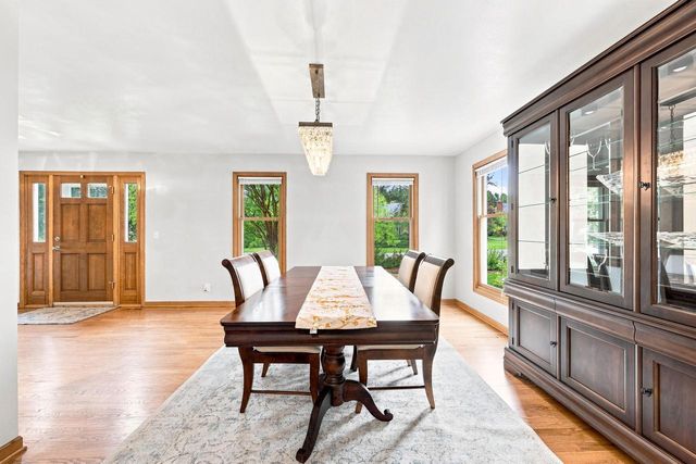 7326 Forty Acre ROAD, Franksville, WI 53126
