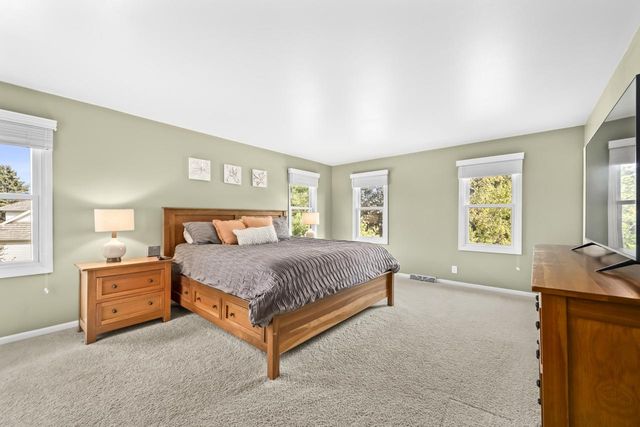 7326 Forty Acre ROAD, Franksville, WI 53126